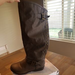 Journee Spokane gray knee high boots